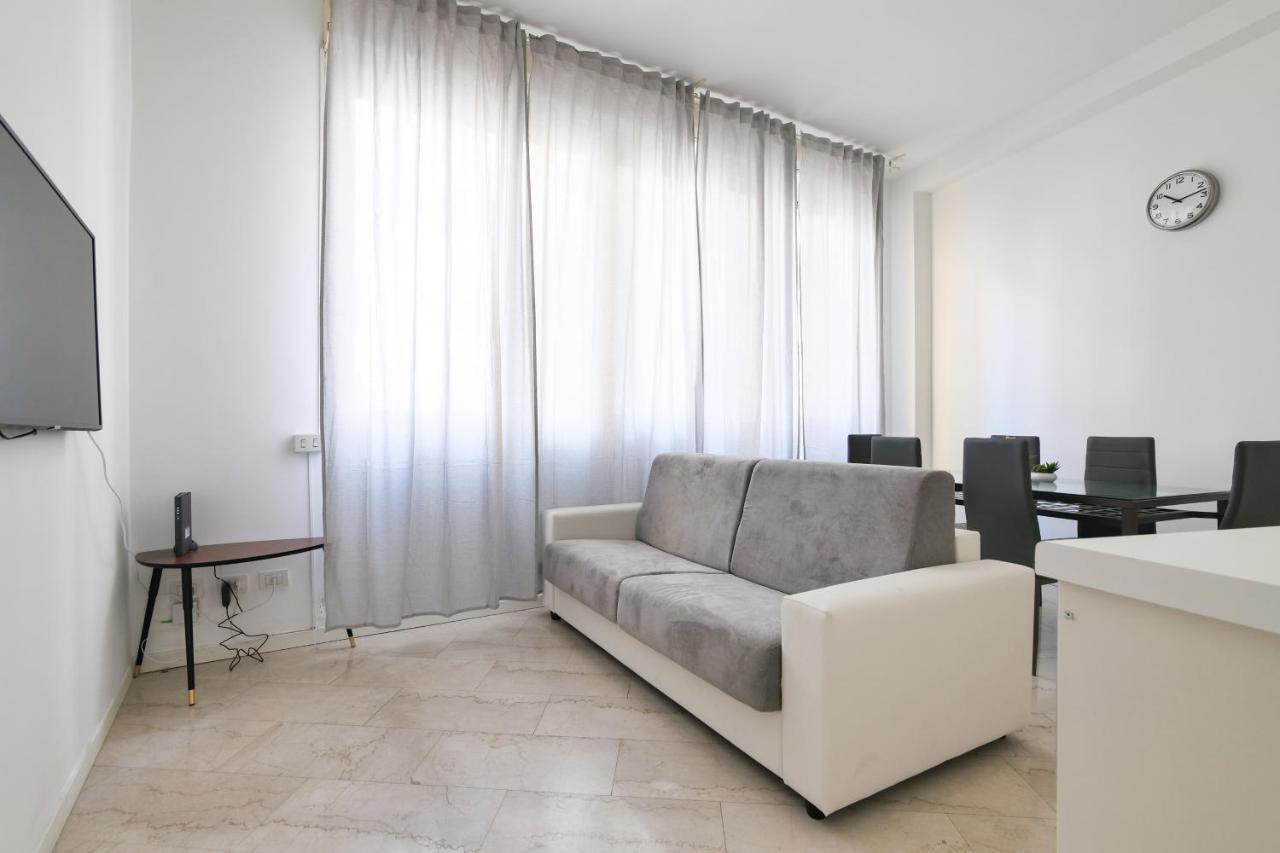 Prestige Boutique Homes - Duomo 1 Milan Extérieur photo