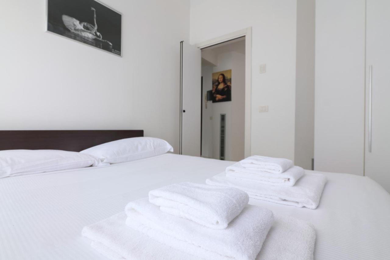 Prestige Boutique Homes - Duomo 1 Milan Extérieur photo
