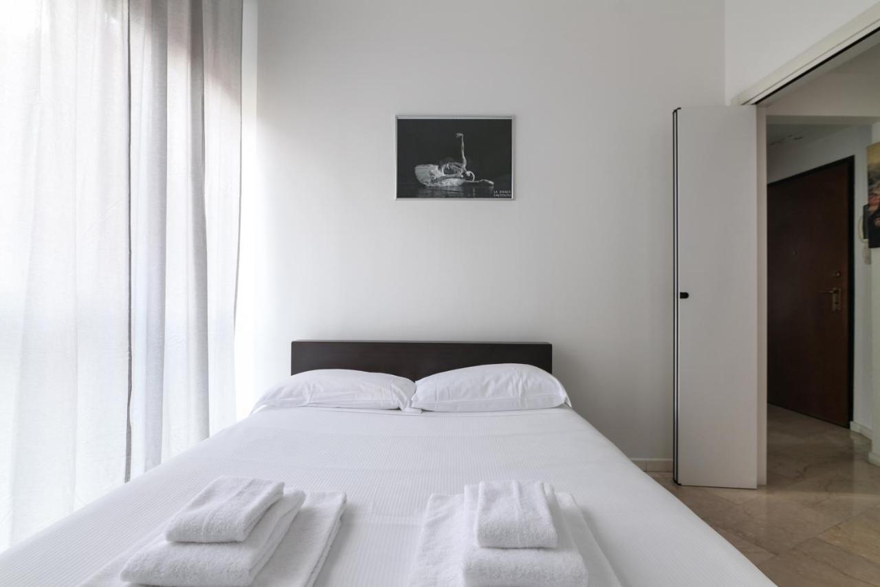 Prestige Boutique Homes - Duomo 1 Milan Extérieur photo